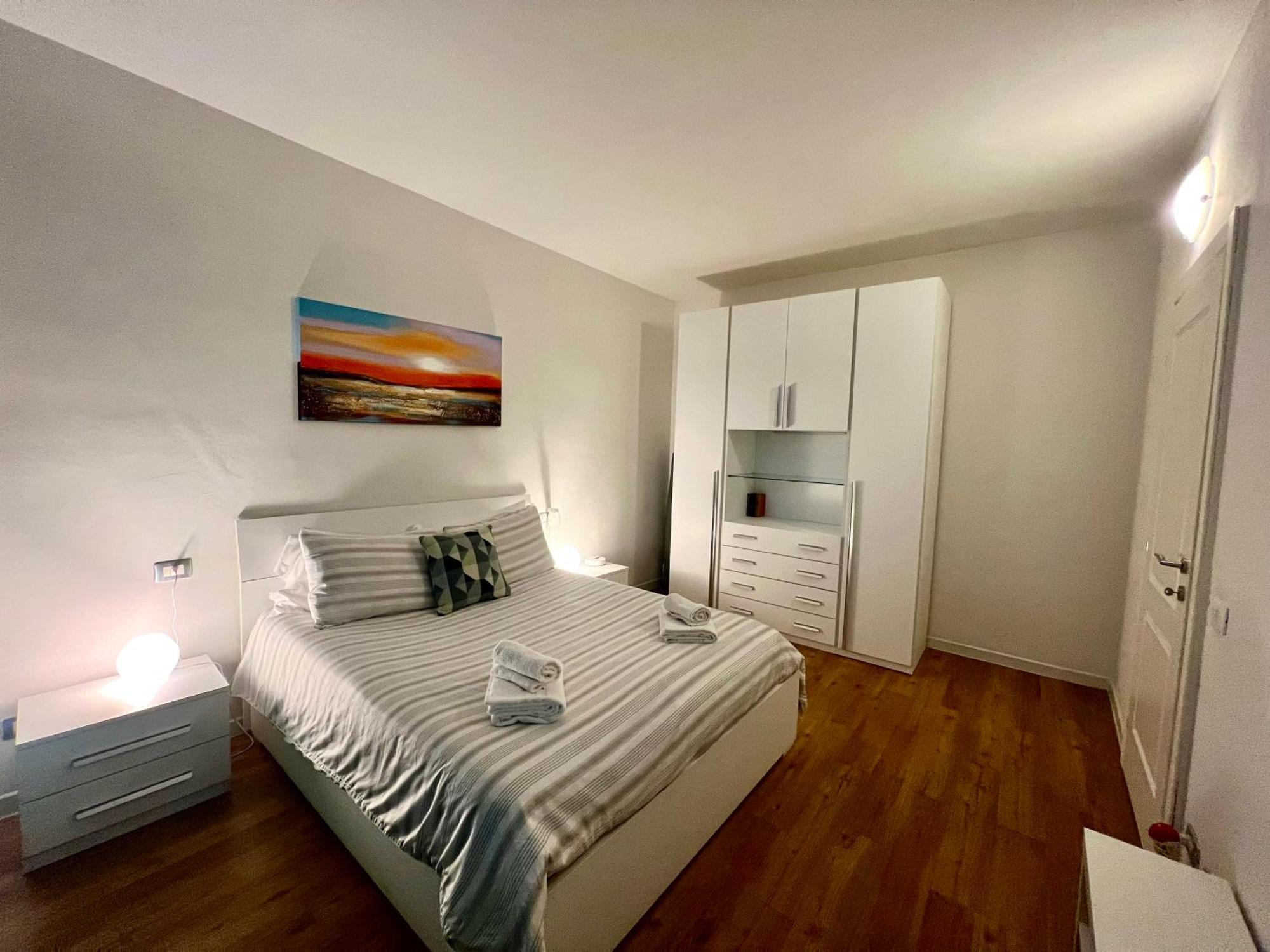 Cute Flat - Best Price - Wi Fi - Ac - Tv Florence Exterior photo